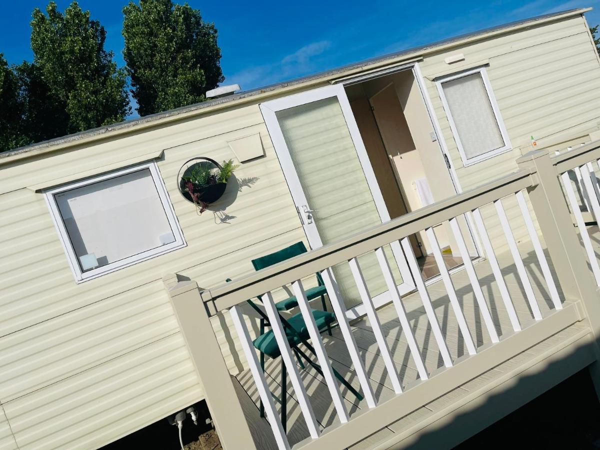 Santana Cosy Campervan Formely Butternut Dymchurch Bagian luar foto
